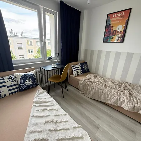 아파트 Citystay Urokliwy Grottgera *